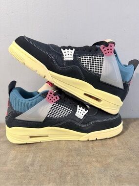Jordan Kids Black, Yellow & Pink Retro Sneakers